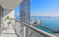 45th Floor, Bay Views, Free Pool, Sauna, Gym. Icon Brickell