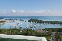 Ocean View from both sides, Pool, Hot Tub. Free Parking. Arya, Miami