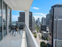 Unobstructed Bay View, Corner Apartment, Balcony, Design, FREE Wi-Fi, SPA, POOL