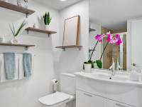 Unobstructed Bay View, Corner Apartment, Balcony, Design, FREE Wi-Fi, SPA, POOL