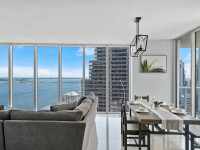 Unobstructed Bay View, Corner Apartment, Balcony, Design, FREE Wi-Fi, SPA, POOL