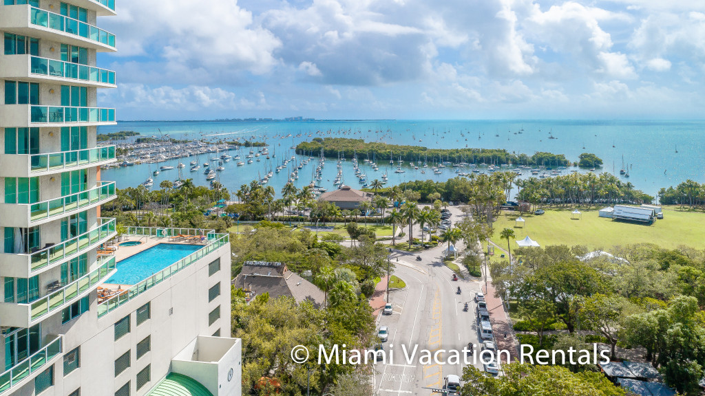 NEW Front Ocean View! Wrap-around Balcony. Free Pool, Park. Hotel Arya, Miami