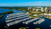 New Studio, Balcony, Lateral Ocean Views, Free Parking, Coconut Grove